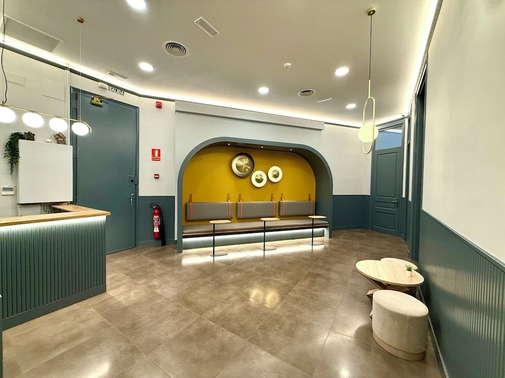 Hip Karma Hostel Shared Rooms 5/50
