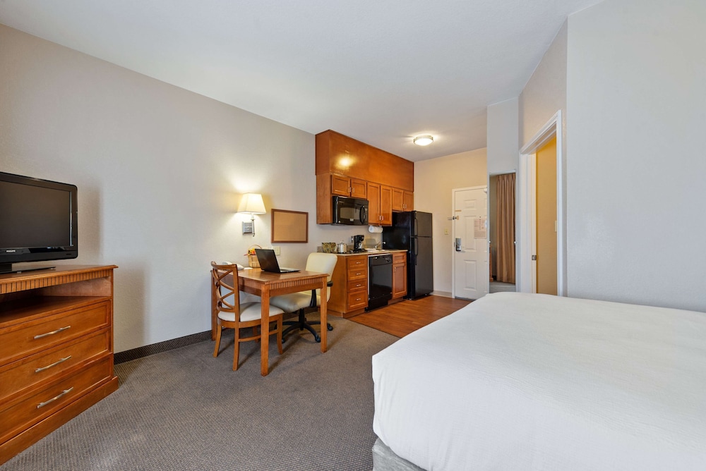 استوديو بسرير كوين، Extended Stay America Suites - McAlester - Hwy 69 6/9