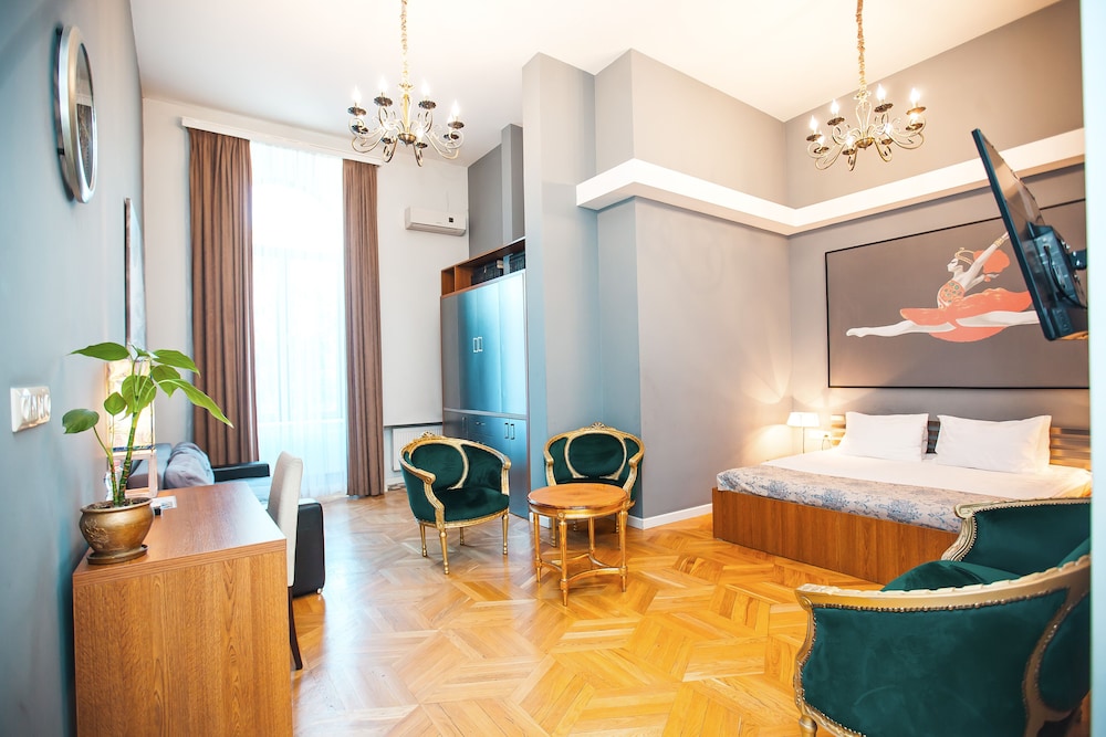 Hotel Rustaveli 36/50