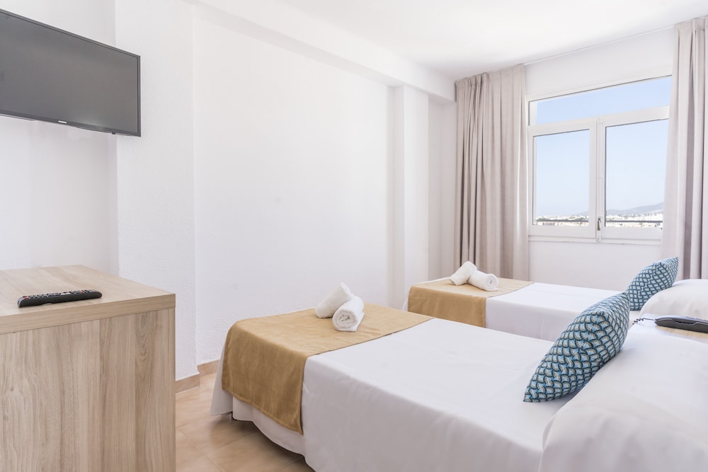 Suncoast Ibiza Hotel - Adults Only 13/77