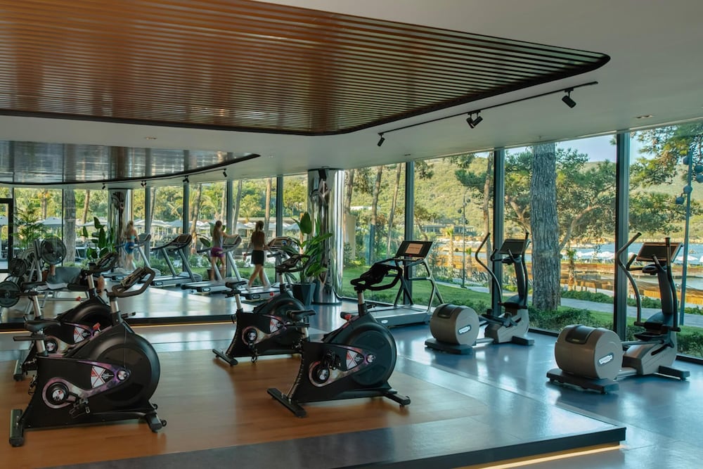 Vogue Hotel Supreme Bodrum 58/98