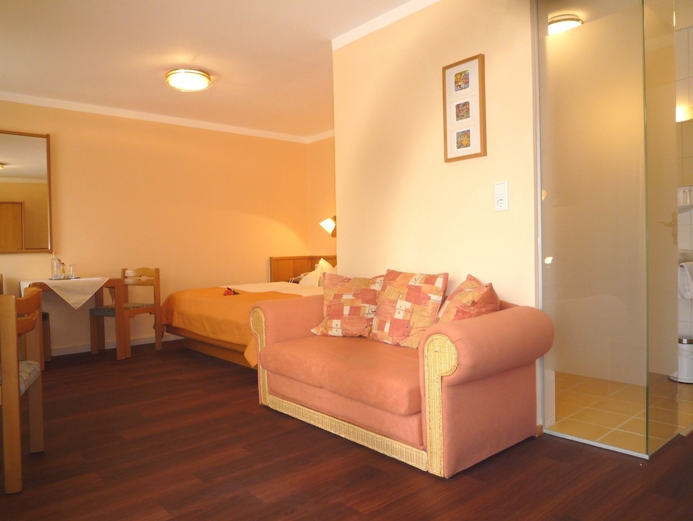 AKZENT Hotel Murrer 41/63