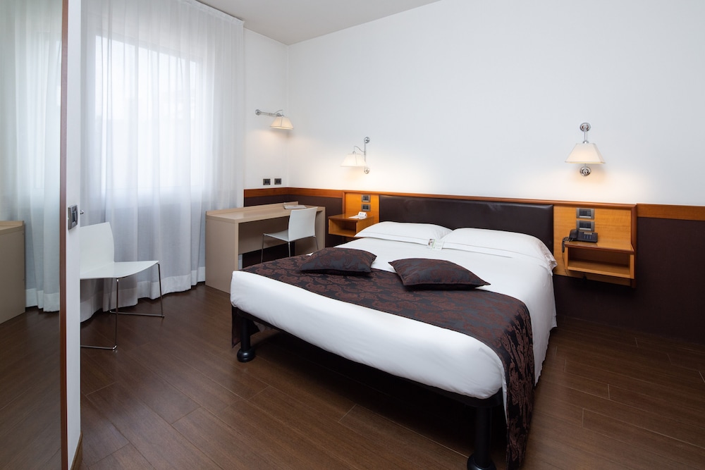 Best Western Hotel Biri 10/35