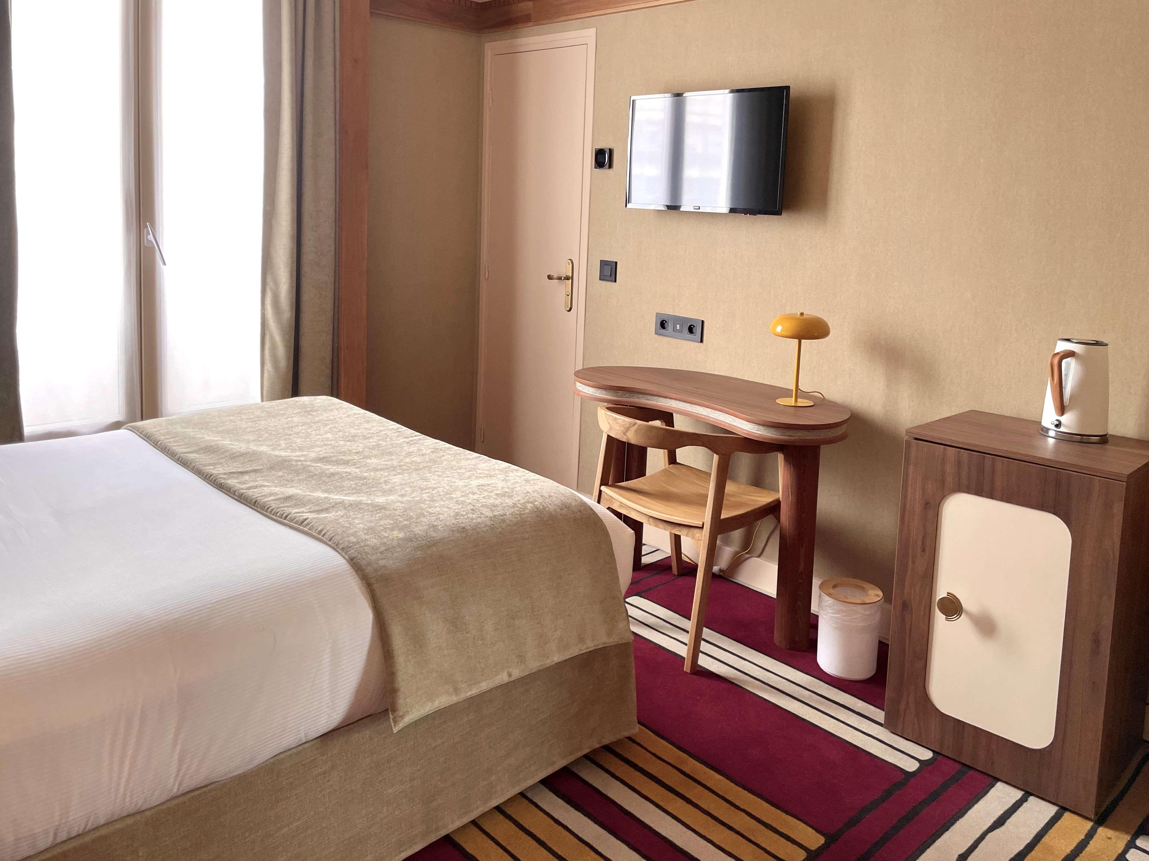 Classic Double Florida Rose، Hotel Mercedes 5/10