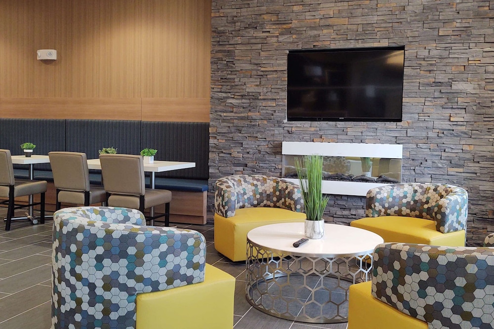 Microtel Inn & Suites by Wyndham Liberty/NE Kansas City Area 20/30