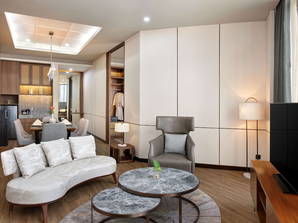 Mercure Pangkalan Bun 34/56