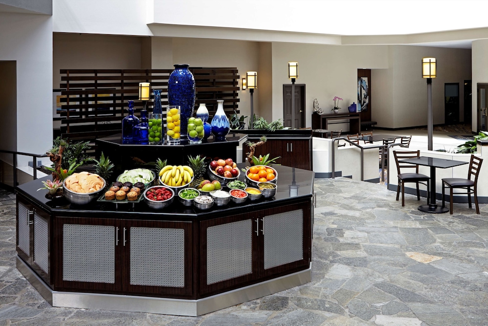 restaurant-cafeteria