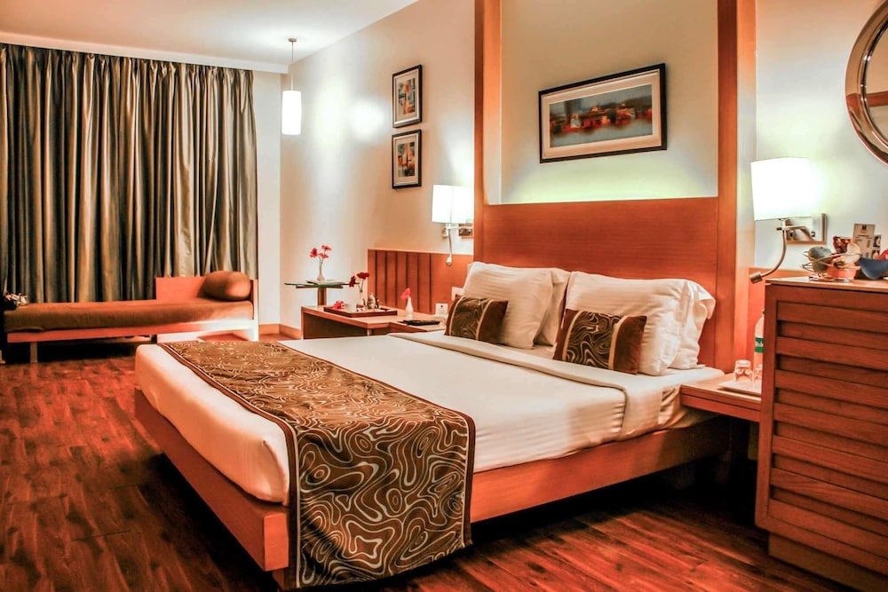 Hotel Heritage 24/54