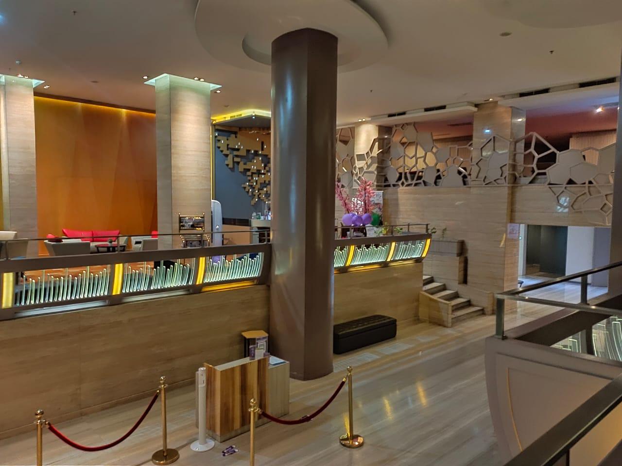 Royal Bay Makassar 17/23