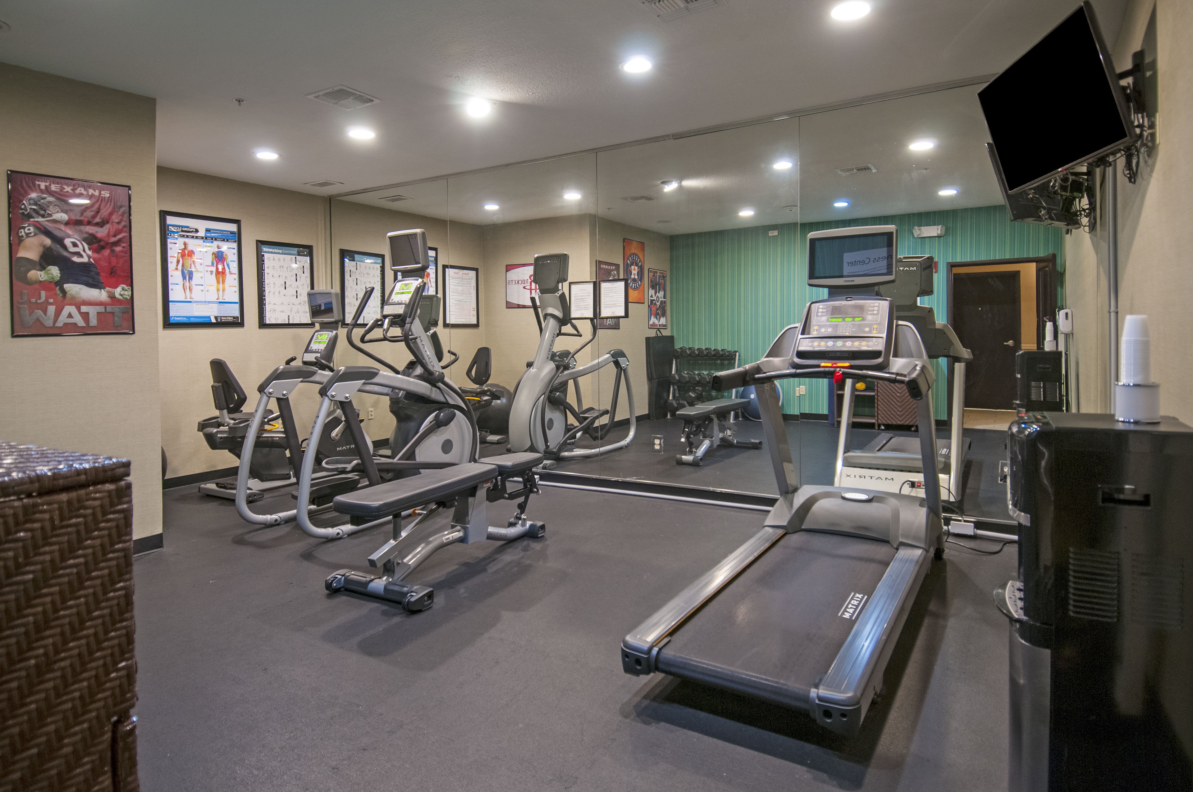 Holiday Inn Express Hotel Suites Houston North Intercontinental 21/48