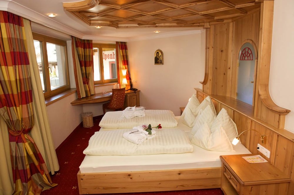 ALPENHOTEL SAALBACH 16/32