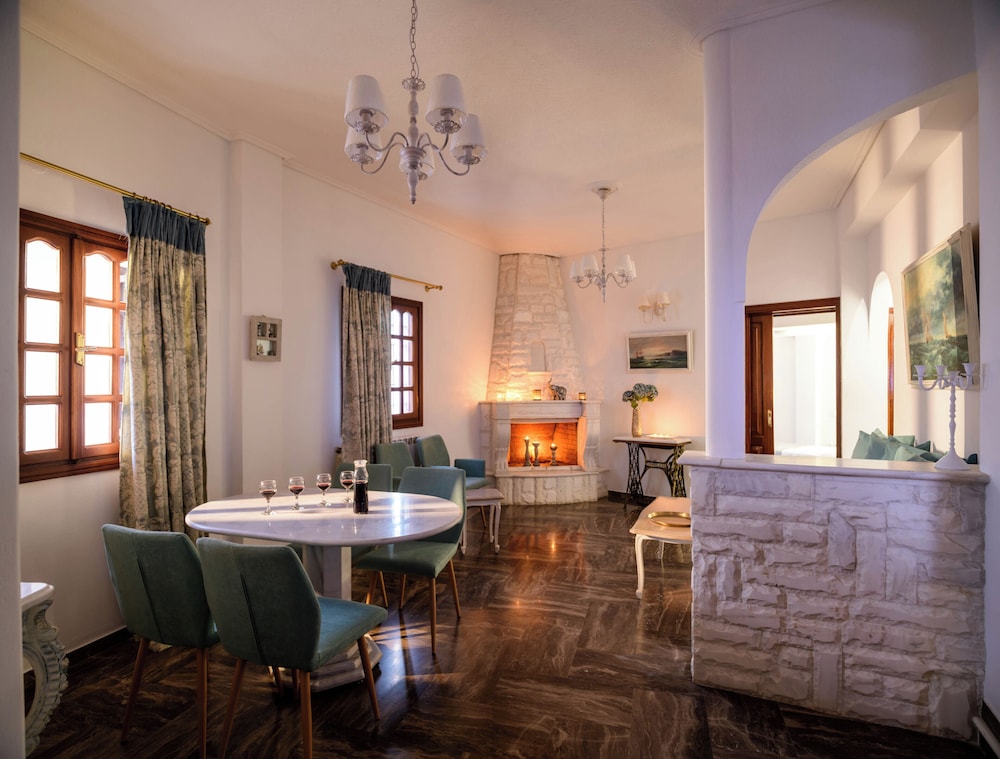 Casa della Liberta Firostefani، Irakleion 35/50
