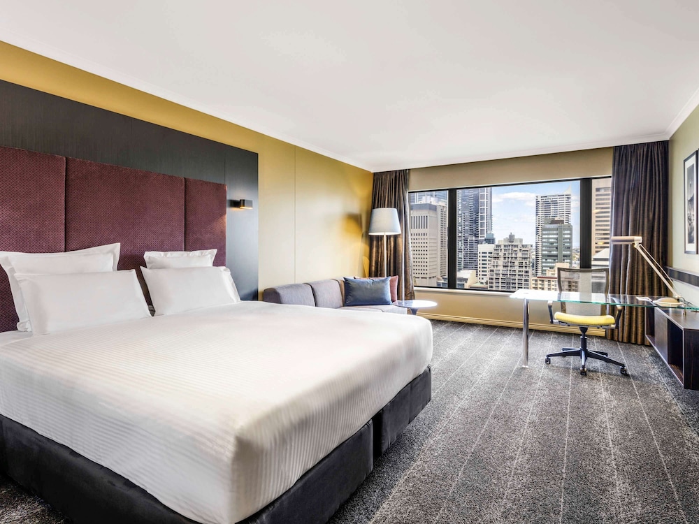 PULLMAN SYDNEY HYDE PARK 10/50