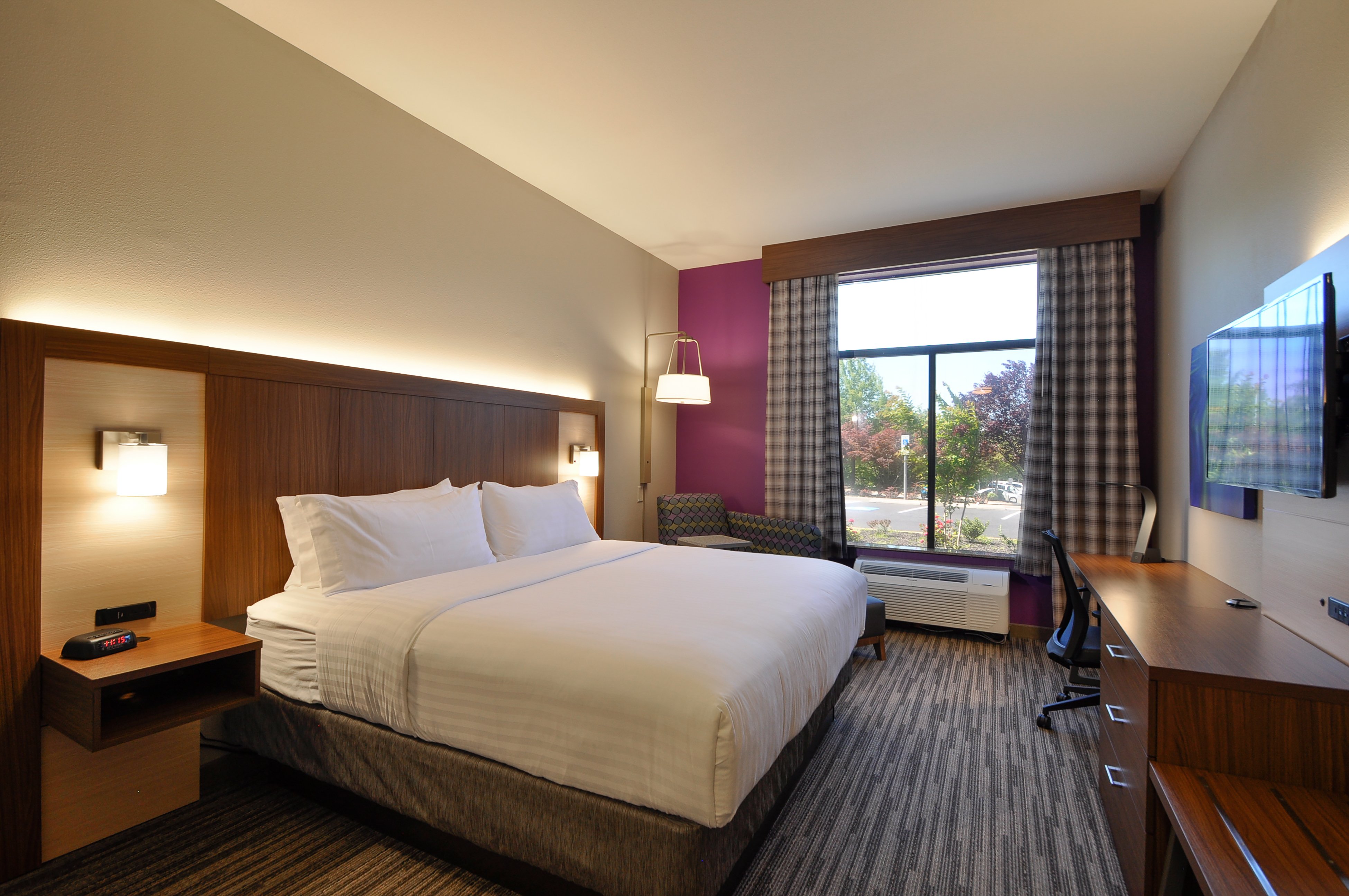 Standard, King Bed