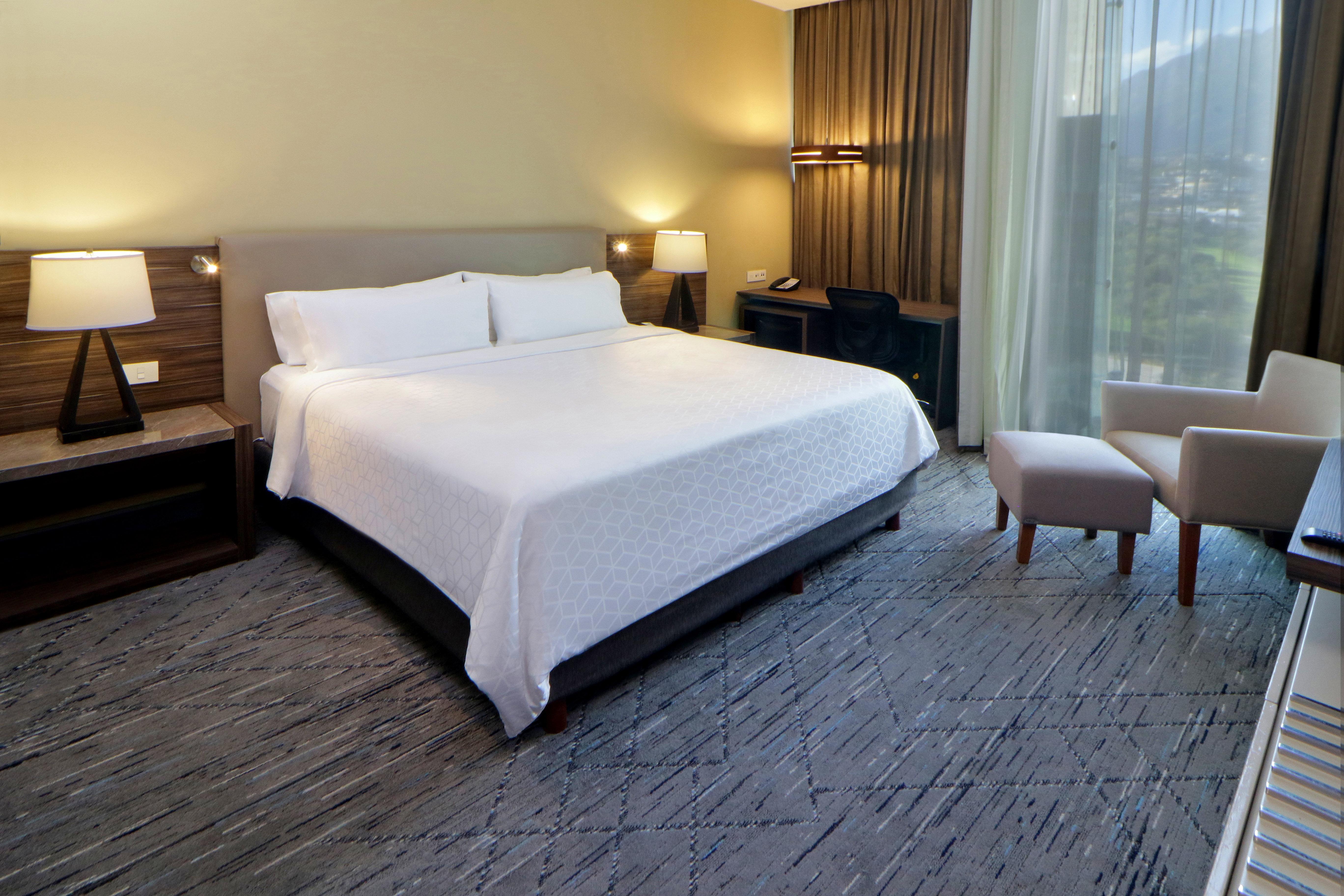 Room, Double Bed, Mountain View