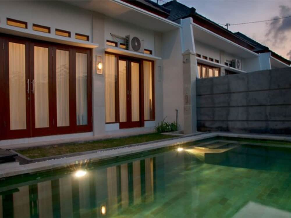 VILLA DENCARIK 14/25