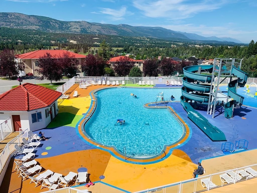 Mountain View Suites at Fairmont Hot Springs 5/63