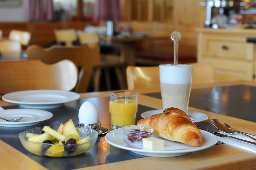 Alpinhotel Bort 32/50