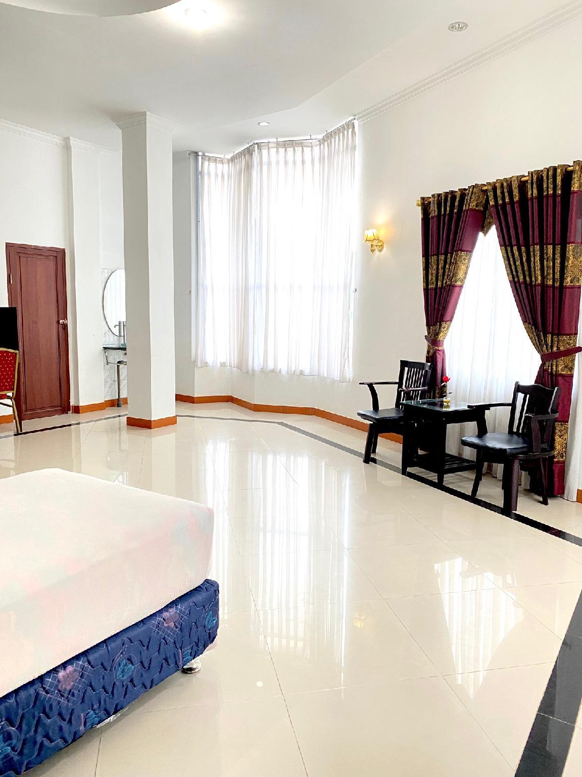 Hotel Prima Indah 15/27