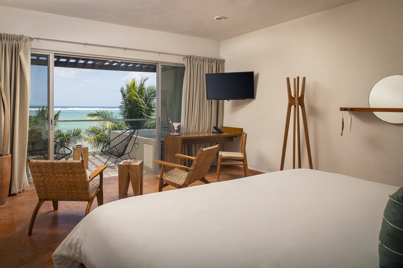Master, Suite, Beach Front, Plunge Pool