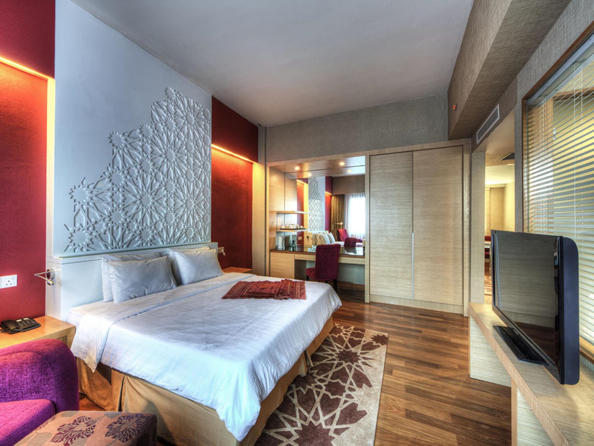 Executive Suite
