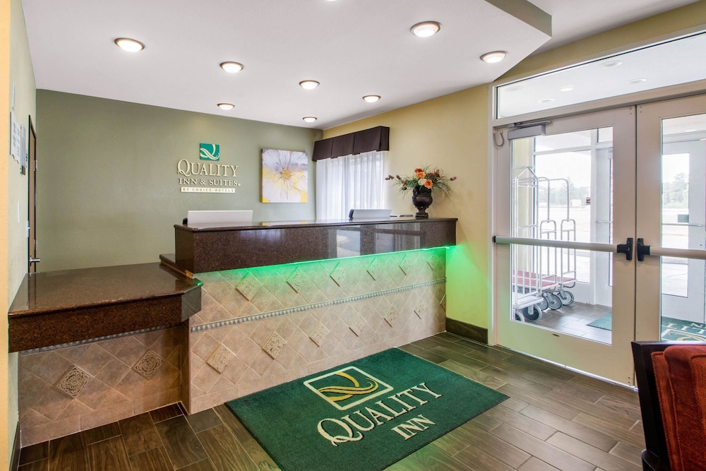 Comfort Inn & Suites Wisconsin Dells, WI 5/29