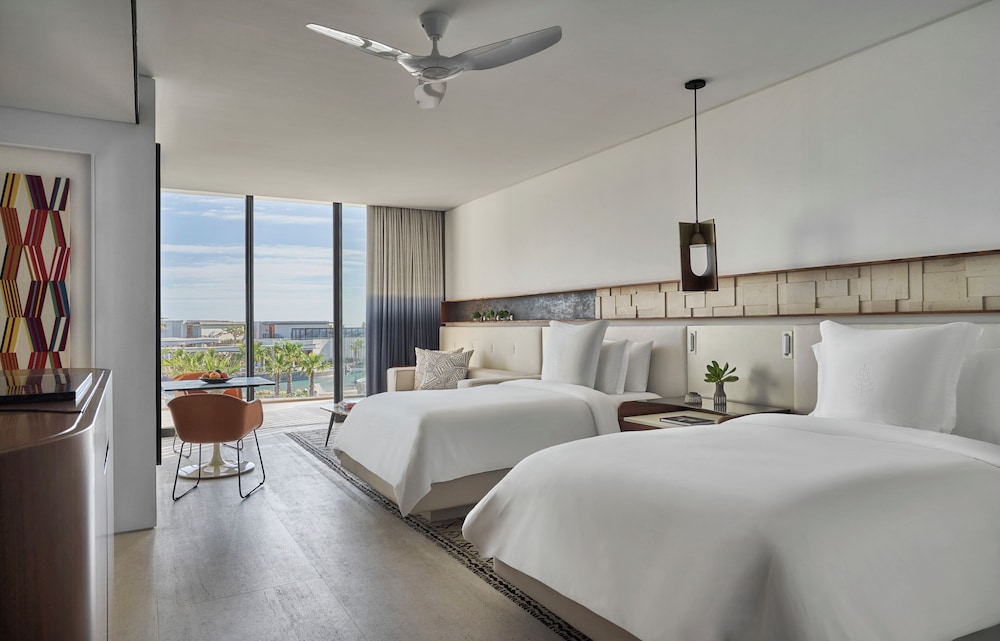 PRIME, 2 DOUBLE BEDS, OCEAN VIEW