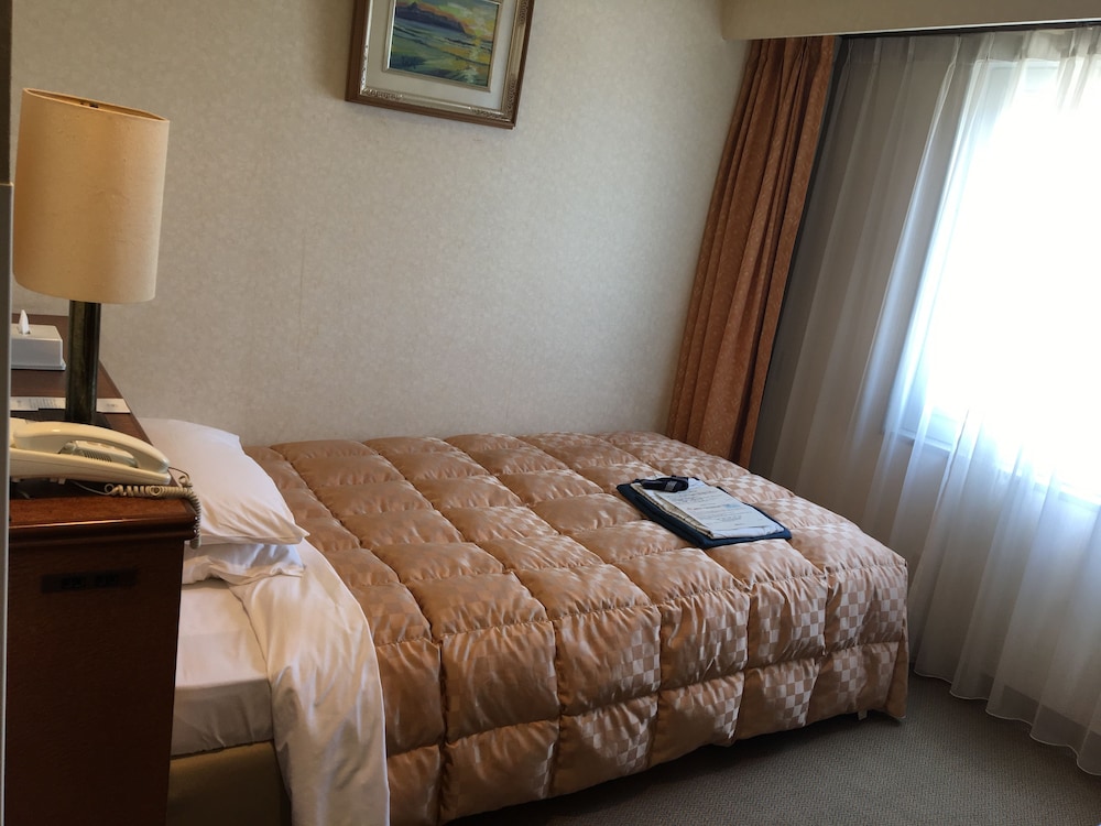 Kagoshima Sun Royal 15/50