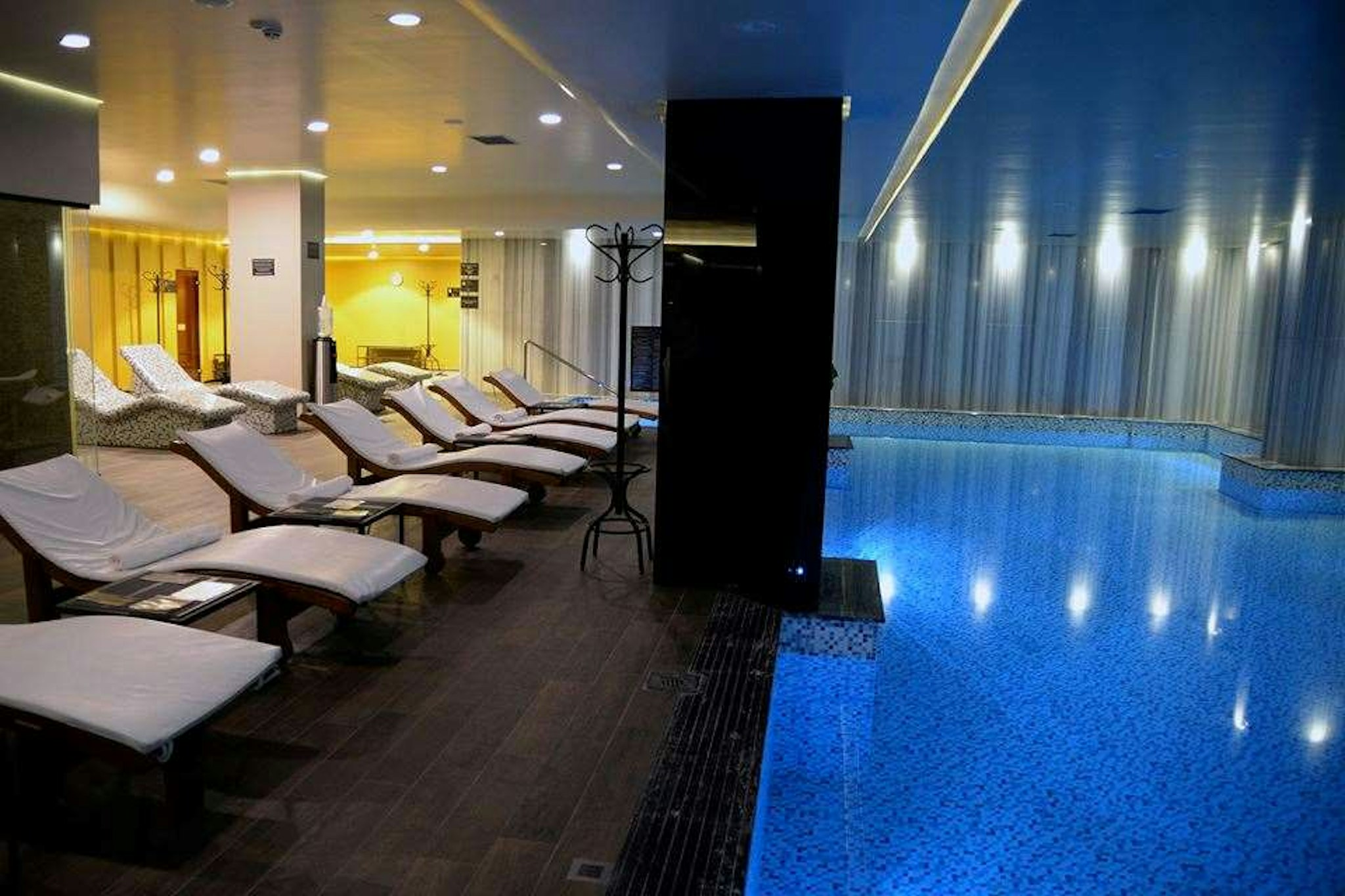 Russia Hotel Skopje 28/38