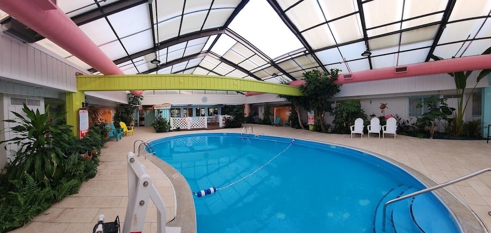 Greenfield Inn and Suites Elizabethtown KY I65 Exit 94 57/62