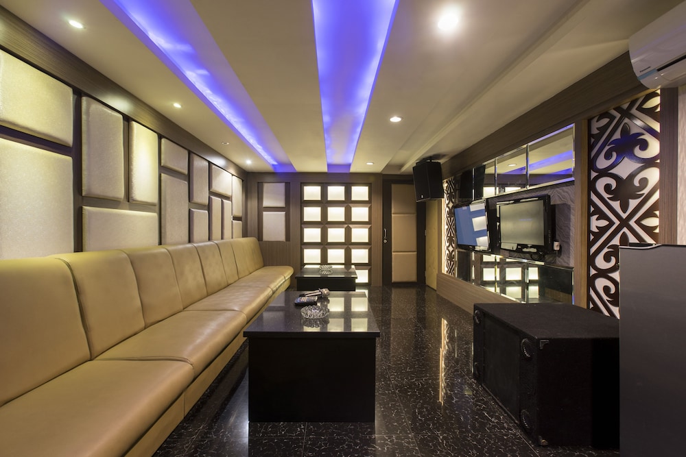 Almadera Hotel D H Quality Plaza Hotel Makassar 29/52