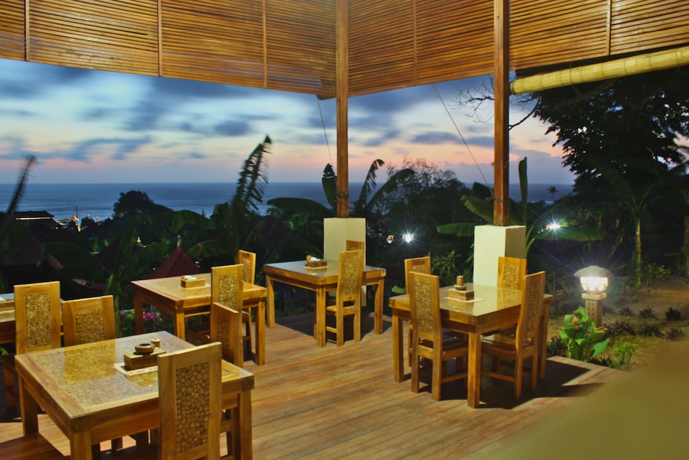 Kabeh Jati Garden Villa And Restaurant 30/50