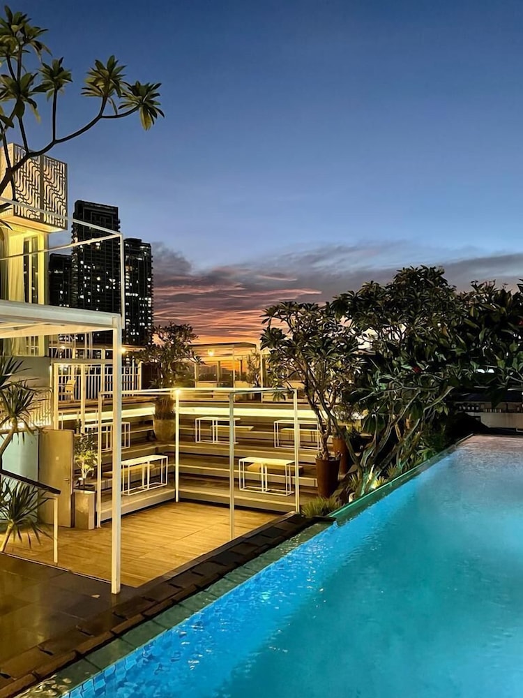 Kemang Icon By Alila 3/50