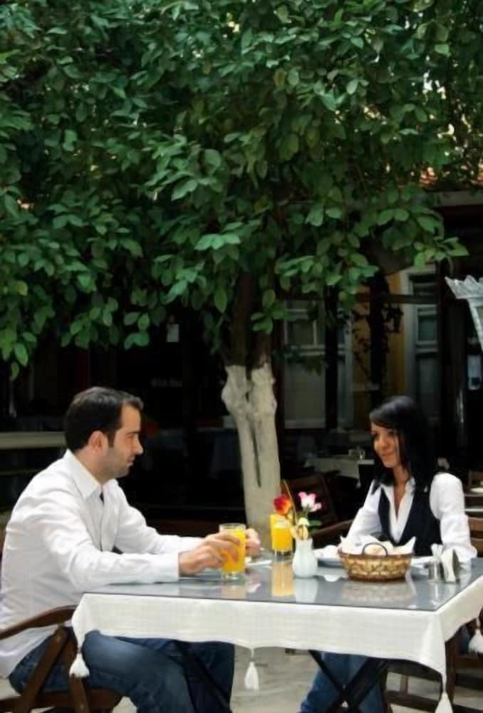 Antikhan Hotel 8/49