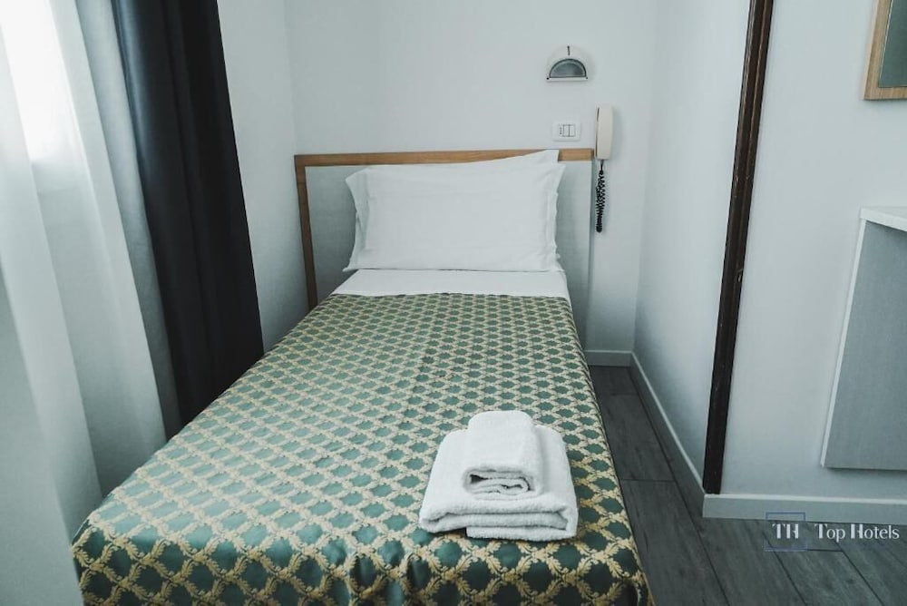 Hotel Nautic 18/19