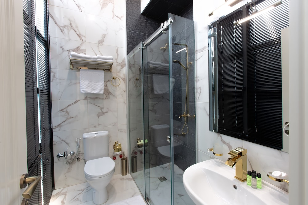 Royal Inn Hotel Tbilisi 49/50