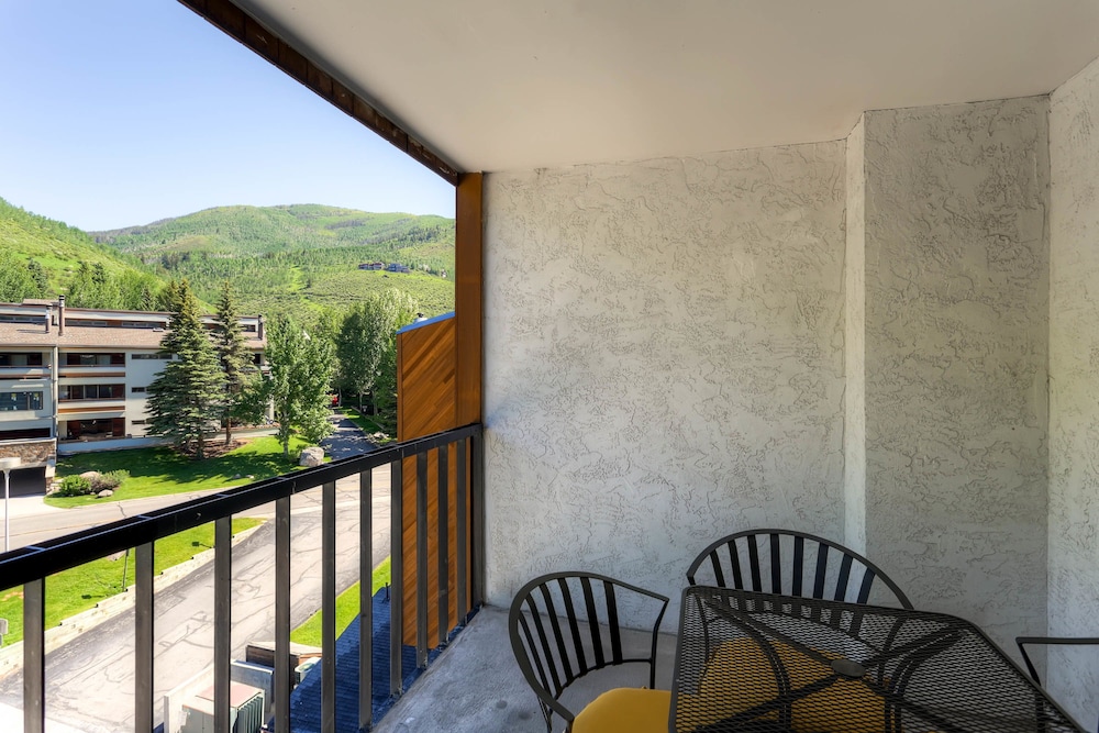 Vail Run Resort 74/82