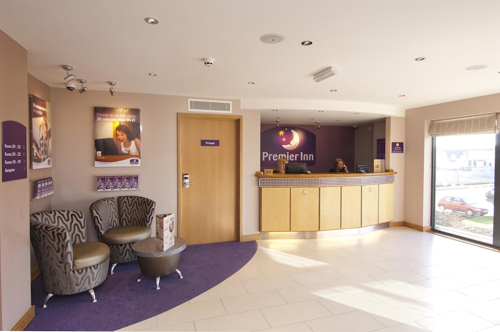 Premier Inn Newton Abbot 10/62