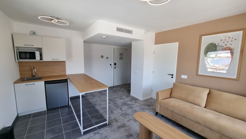 ibis Styles Amiens Sud 28/41