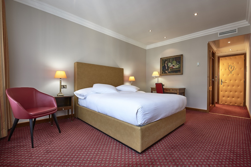 STANDARD, DOUBLE BED