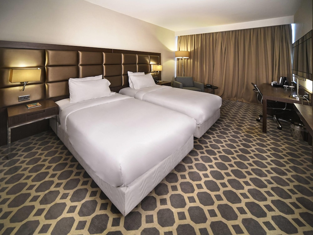 Mercure Istanbul West Hotel and Convention Center 8/33
