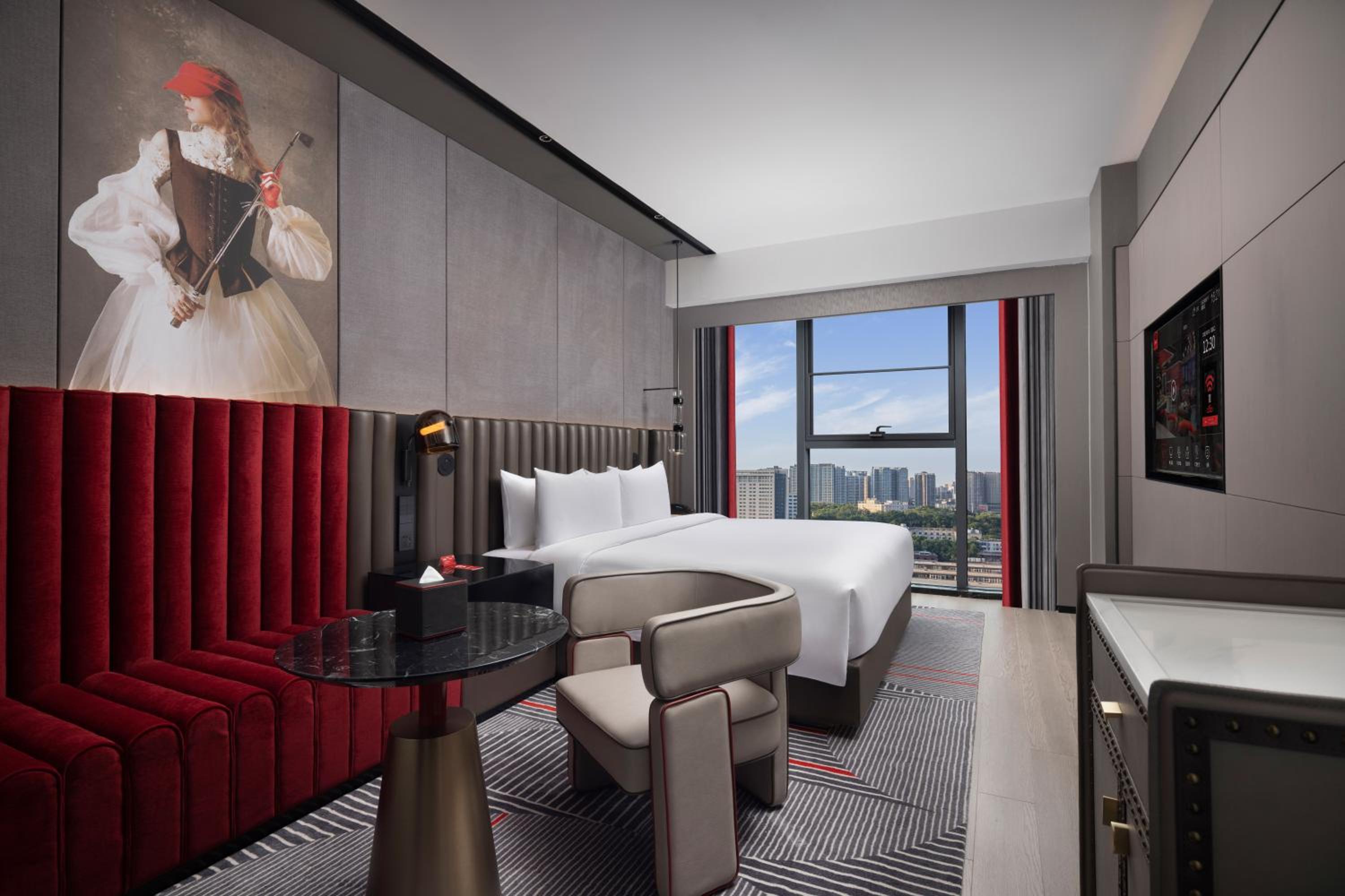 Radisson Red Xi’an High-tech Zone 16/28