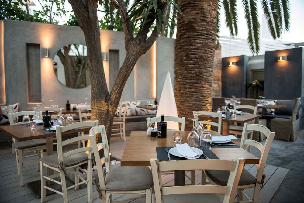 Fresh Boutique Hotel 46/58