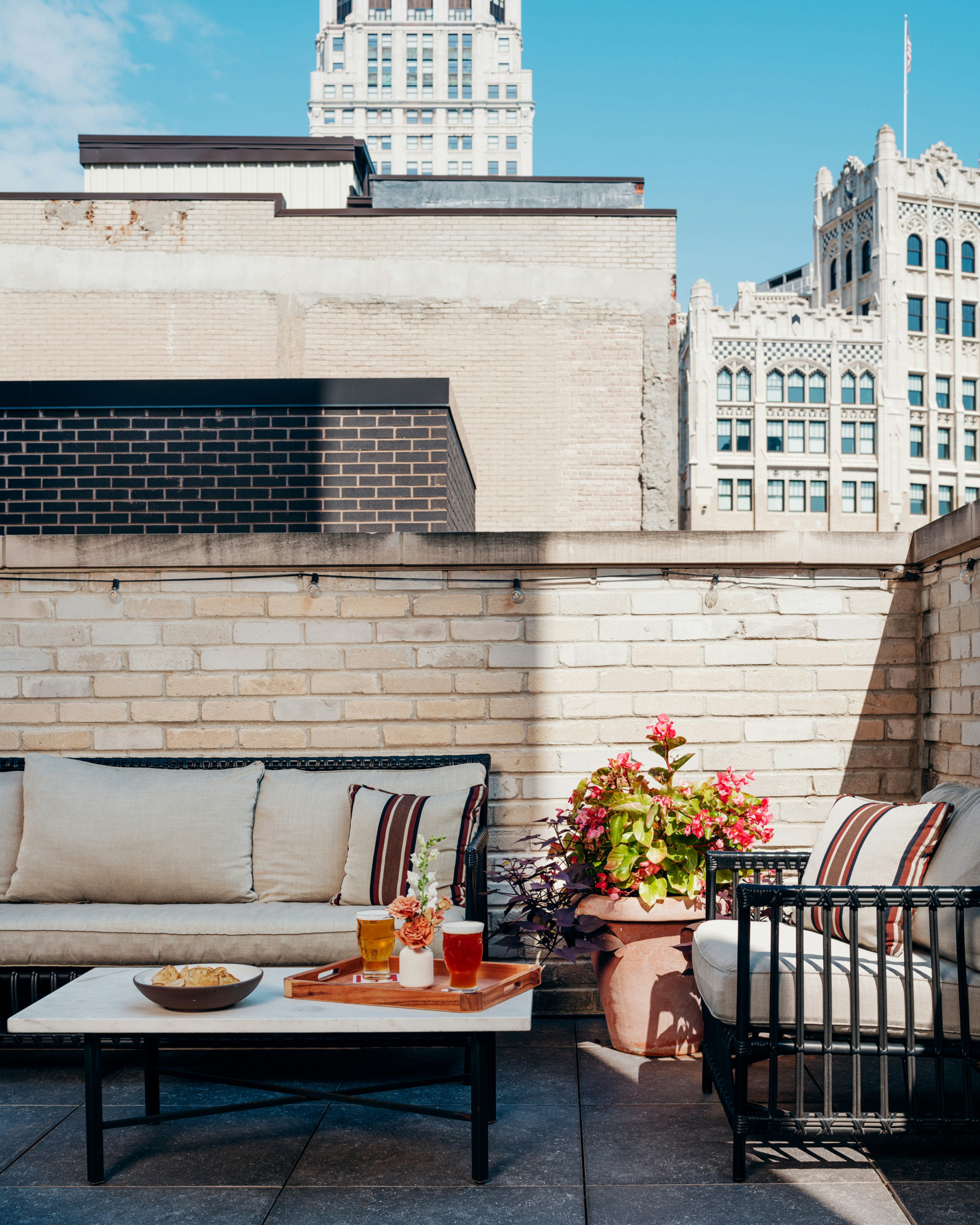 Shinola Hotel 6/50