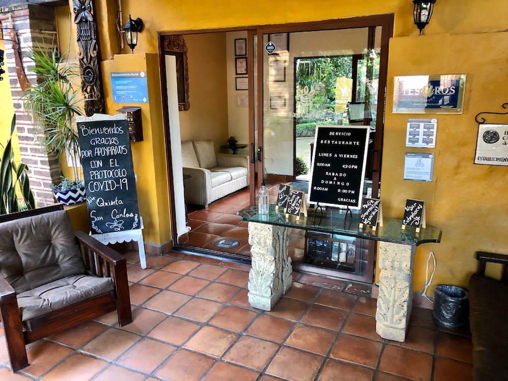 Hotel Quinta San Carlos 49/66