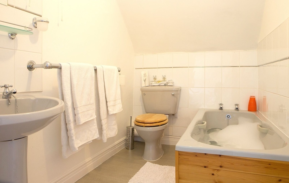 Easterside Farm Bed & Breakfast 48/50