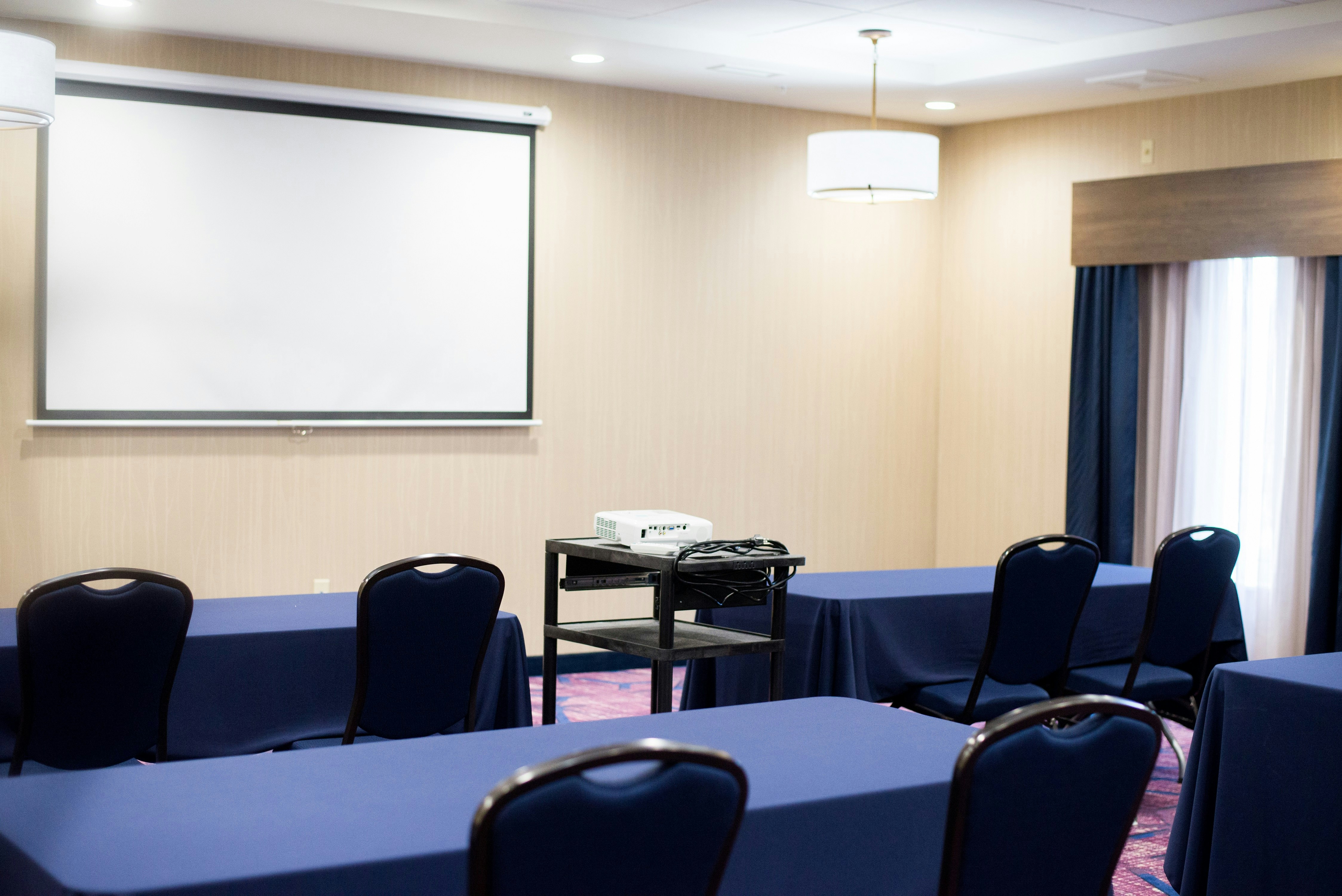 Hampton Inn And Suites Warrington Horsham 38/41