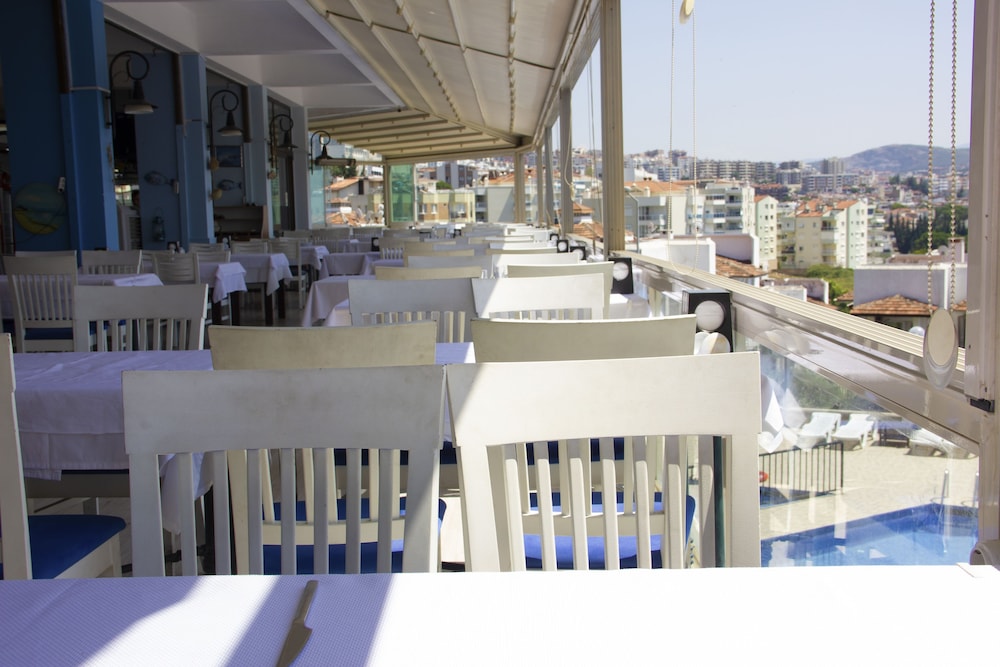 Suhan Seaport Hotel photo4