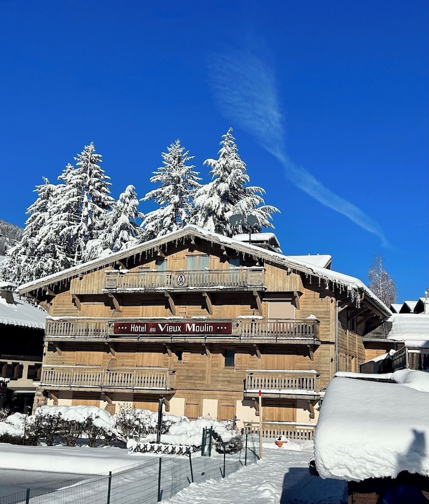 Au Vieux Moulin Hotel And Spa 1/50