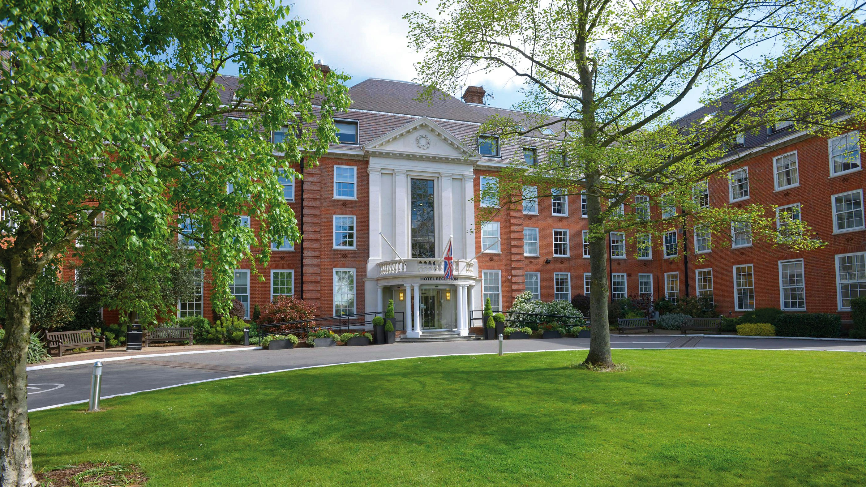 The Lensbury Resort 72/74